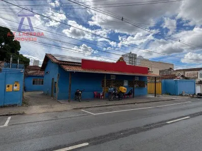 Ponto Comercial à venda, 900m² no Melo, Montes Claros