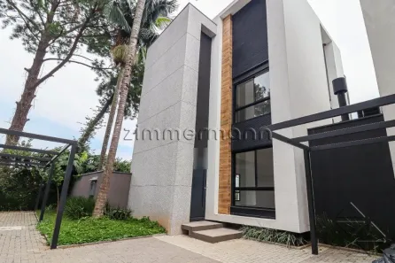 Casa de Condomínio com 3 Quartos à venda, 470m² no Jardim Leonor, São Paulo