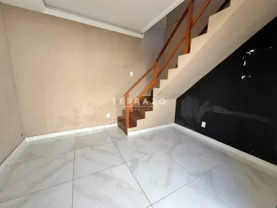 Casa com 3 Quartos para alugar, 105m² no Vale do Paraíso, Teresópolis