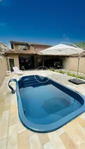 Casa com 6 Quartos para alugar, 205m² no Toninhas, Ubatuba