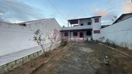 Casa com 2 Quartos à venda, 123m² no Balneário dos Golfinhos, Caraguatatuba