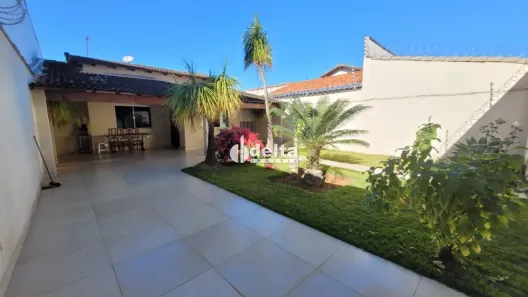 Casa com 3 Quartos à venda, 180m² no Vigilato Pereira, Uberlândia