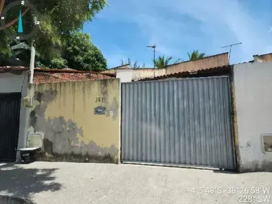 Casa com 2 Quartos à venda, 106m² no Dourado, Horizonte