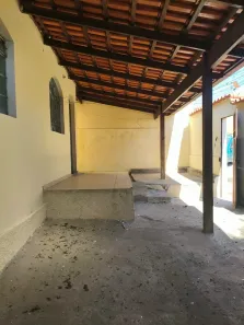 Casa com 2 Quartos para alugar, 80m² no Olinda, Contagem