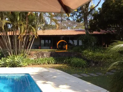 Casa com 5 Quartos à venda, 700m² no Vila Santista, Atibaia