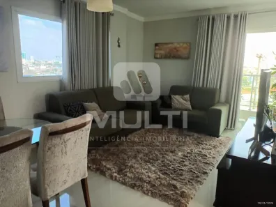 Apartamento com 3 Quartos à venda, 86m² no Presidente Roosevelt, Uberlândia