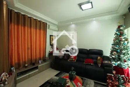Casa com 5 Quartos à venda, 200m² no Alves Dias, São Bernardo do Campo
