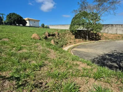 Lote/Terreno à venda, 1795m² no Condomínio Colinas do Parahyba, São José dos Campos