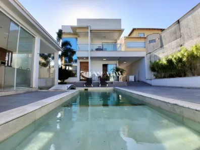 Casa com 3 Quartos à venda, 290m² no Interlagos, Vila Velha