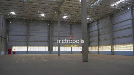 Galpão/Depósito/Armazém para alugar, 1676m² no Itaqui, Itapevi