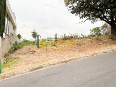 Lote/Terreno à venda, 564m² no Portal do Sol, Contagem