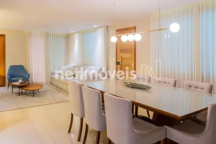 Casa com 3 Quartos à venda, 250m² no Cabral, Contagem