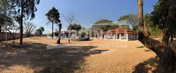com 3 Quartos à venda, 417m² no Jardim Zavanella, Araraquara