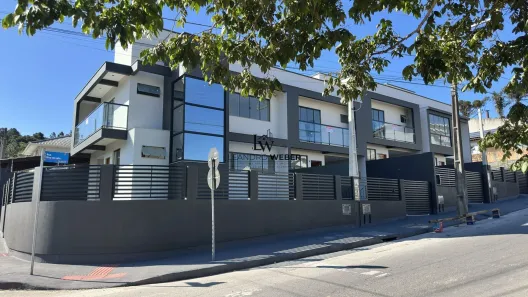 Sobrado com 3 Quartos à venda, 110m² no Forquilhas, São José