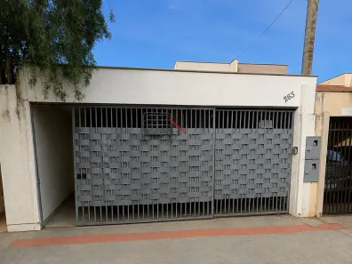 Casa com 2 Quartos à venda, 65m² no Colúmbia, Londrina
