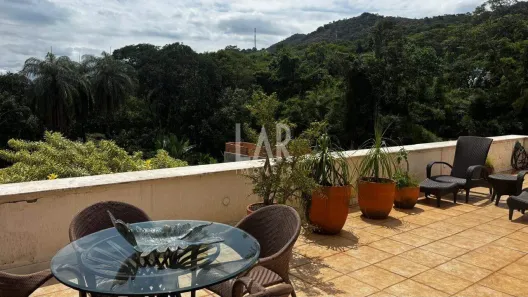 Casa de Condomínio com 4 Quartos à venda, 368m² no Le Cottage, Nova Lima