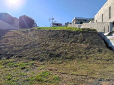 à venda, 700m² no Condomínio Reserva do Paratehy, São José dos Campos