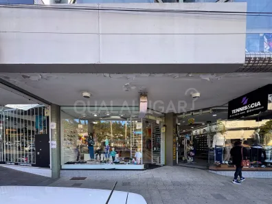 Sala Comercial para alugar, 380m² no Centro, Tubarão