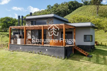Casa de Condomínio com 3 Quartos à venda, 210m² no , Rancho Queimado