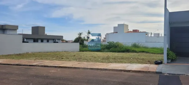 Lote/Terreno à venda, 249m² no Jardim Cardinalli, São Carlos