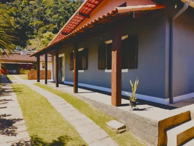 Casa com 3 Quartos à venda, 600m² no Itaipava, Petrópolis