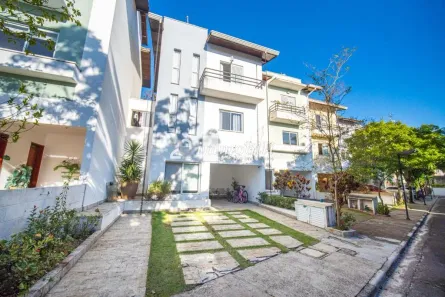 Casa de Condomínio com 3 Quartos para alugar, 130m² no Jardim Rebelato, Cotia
