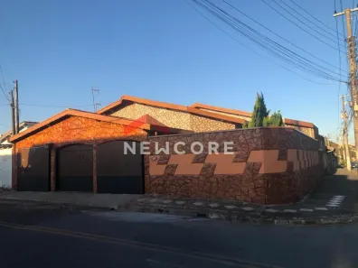 Casa com 3 Quartos à venda, 200m² no Jardim das Bandeiras, Taubaté