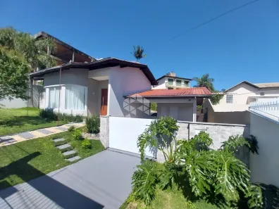 Casa com 3 Quartos à venda, 154m² no Centro, Florianópolis