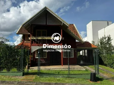 Casa de Condomínio com 3 Quartos à venda, 791m² no Cacupé, Florianópolis