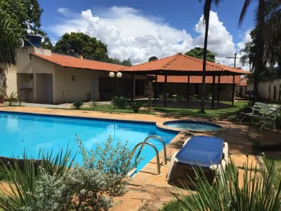 Casa com 3 Quartos à venda, 1200m² no Sítios de Recreio Mansões do Campus, Goiânia
