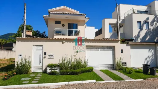 Casa de Condomínio com 4 Quartos à venda, 197m² no Vargem Grande, Rio de Janeiro