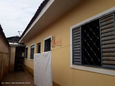 Casa com 3 Quartos à venda, 99m² no Centro, Presidente Prudente