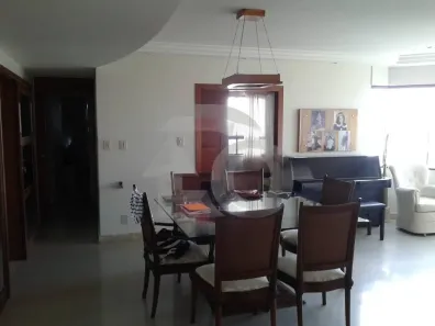 Apartamento com 4 Quartos à venda, 290m² no Jardins, Aracaju
