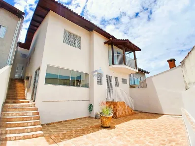 Casa com 3 Quartos à venda, 214m² no Jardim Antonio Von Zuben, Campinas