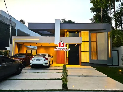 Casa de Condomínio com 4 Quartos à venda, 211m² no Ponta Negra, Manaus