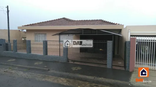 Casa com 3 Quartos à venda, 170m² no Uvaranas, Ponta Grossa
