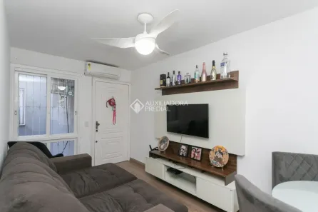 Apartamento com 2 Quartos à venda, 57m² no São João, Porto Alegre