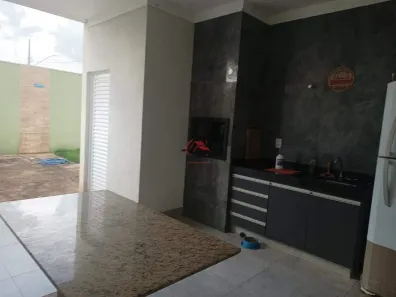 Casa com 2 Quartos à venda, 136m² no Parque das Laranjeiras, Uberaba