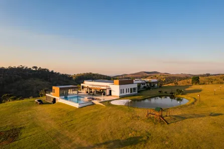 Casa com 6 Quartos à venda, 980m² no , Paraíba do Sul