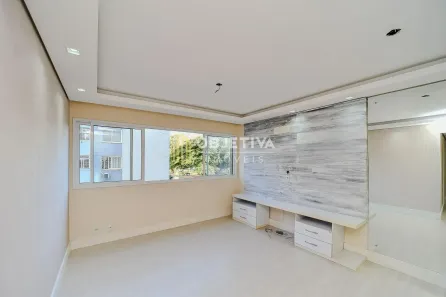Apartamento com 3 Quartos para alugar, 80m² no Passo da Areia, Porto Alegre