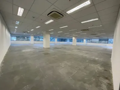 Sala Comercial para alugar, 715m² no Lapa de Baixo, São Paulo