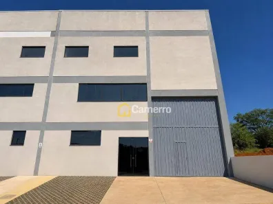 Galpão/Depósito/Armazém para alugar, 680m² no Loteamento Industrial 9 de Julho, Americana