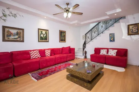 Casa com 3 Quartos à venda, 220m² no Campo Belo, São Paulo