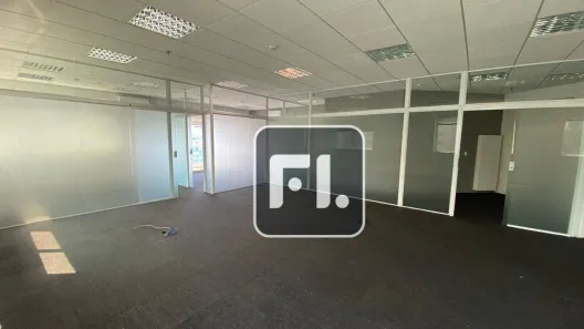Sala Comercial para venda ou aluguel, 135m² no Cerqueira César, São Paulo