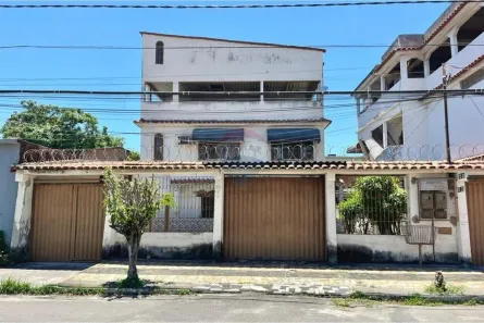 Casa com 6 Quartos à venda, 570m² no Jardim Marilândia, Vila Velha