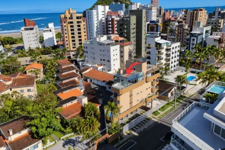Apartamento com 3 Quartos à venda, 257m² no Caioba, Matinhos