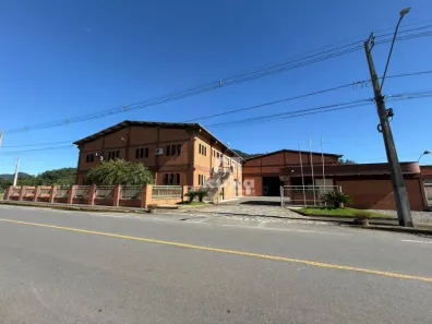 Galpão/Depósito/Armazém para alugar, 2700m² no Rio da Luz, Jaraguá do Sul
