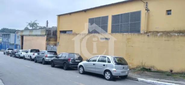 Galpão/Depósito/Armazém para alugar, 251m² no Casa Grande, Diadema