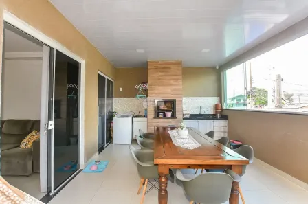 Sobrado com 3 Quartos à venda, 100m² no Umbará, Curitiba