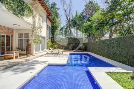 Casa de Condomínio com 4 Quartos à venda, 421m² no Santo Amaro, São Paulo